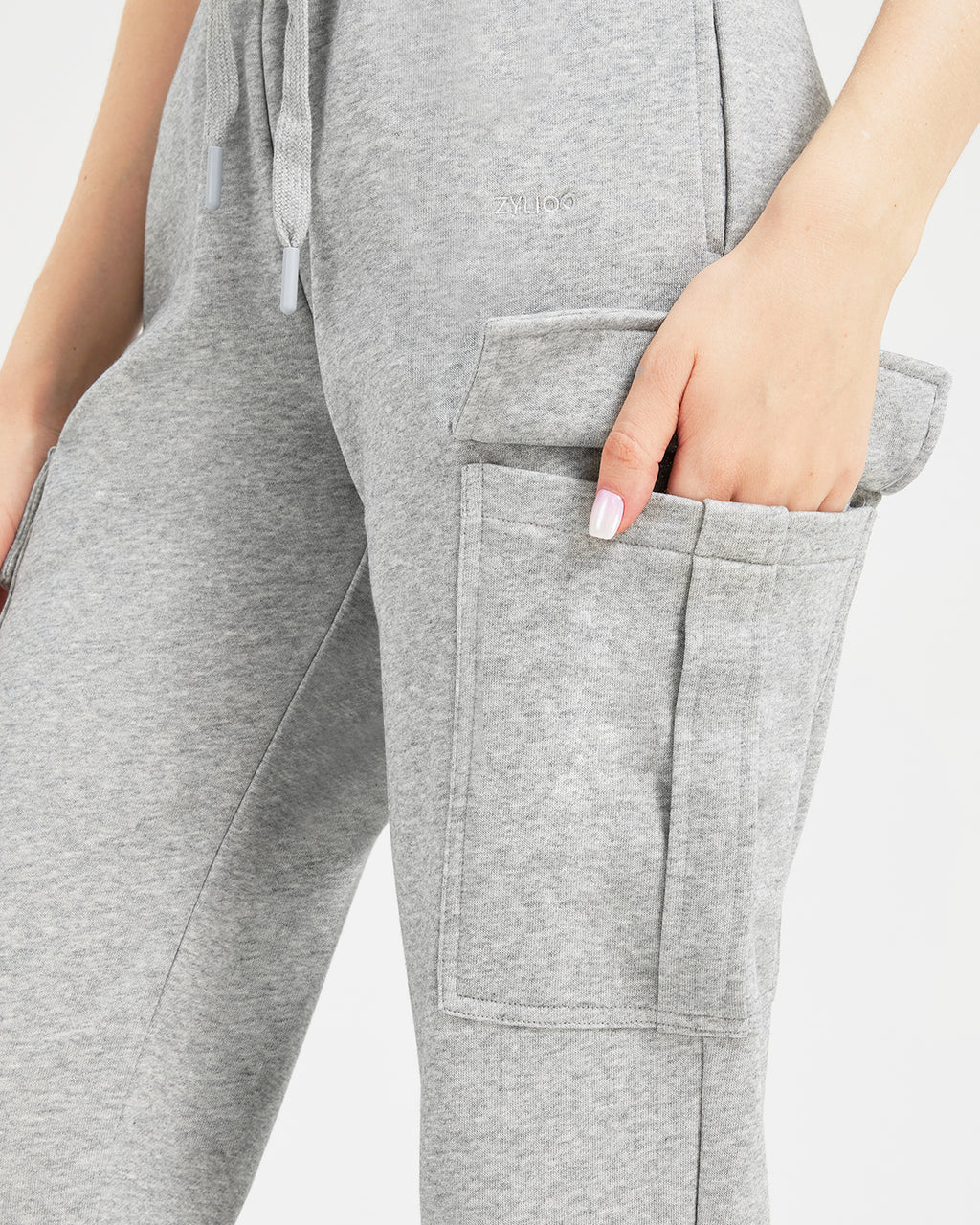 Tall Women's Straight Leg Cargo Sweatpants