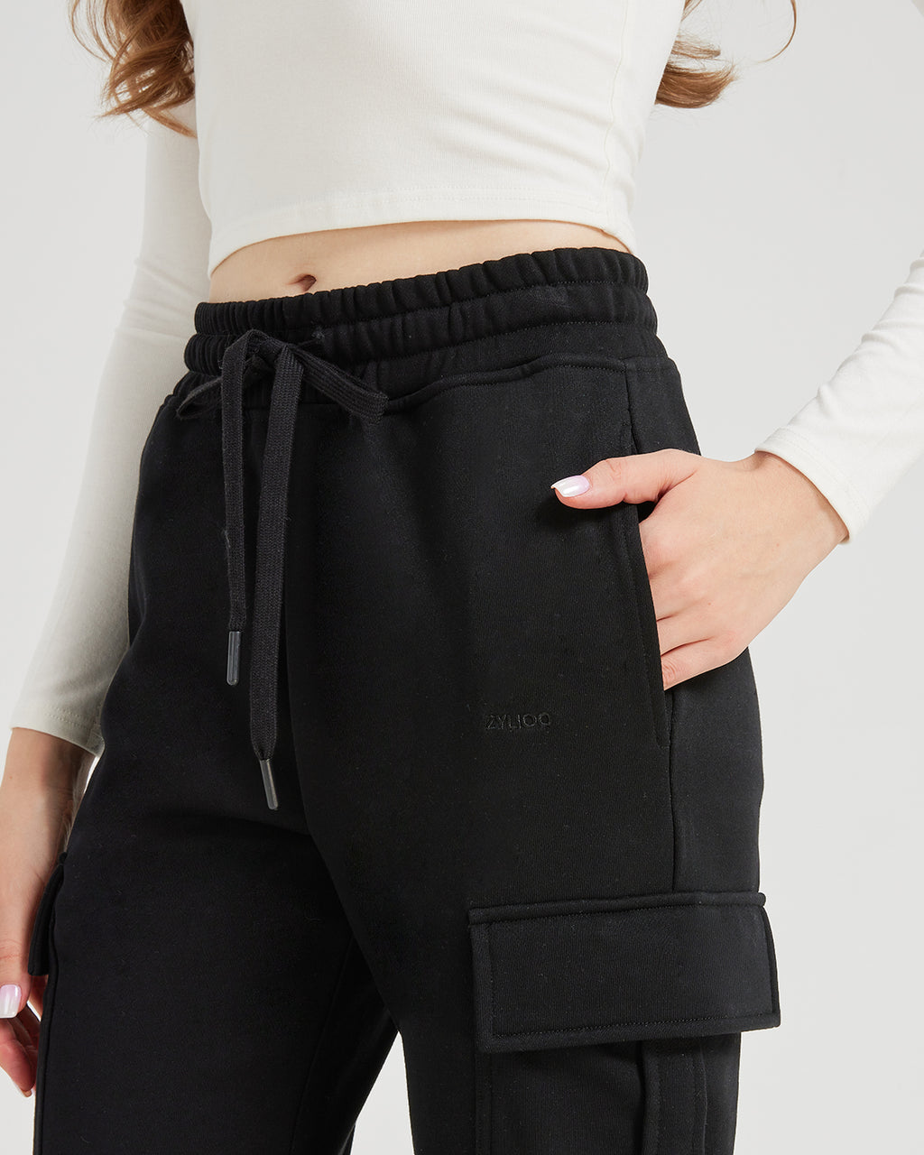 Tall Women's Straight Leg Cargo Sweatpants