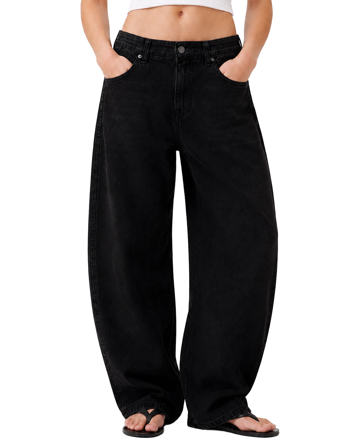 Tall Women's Barrel Leg Jeans 32/34 Inseam