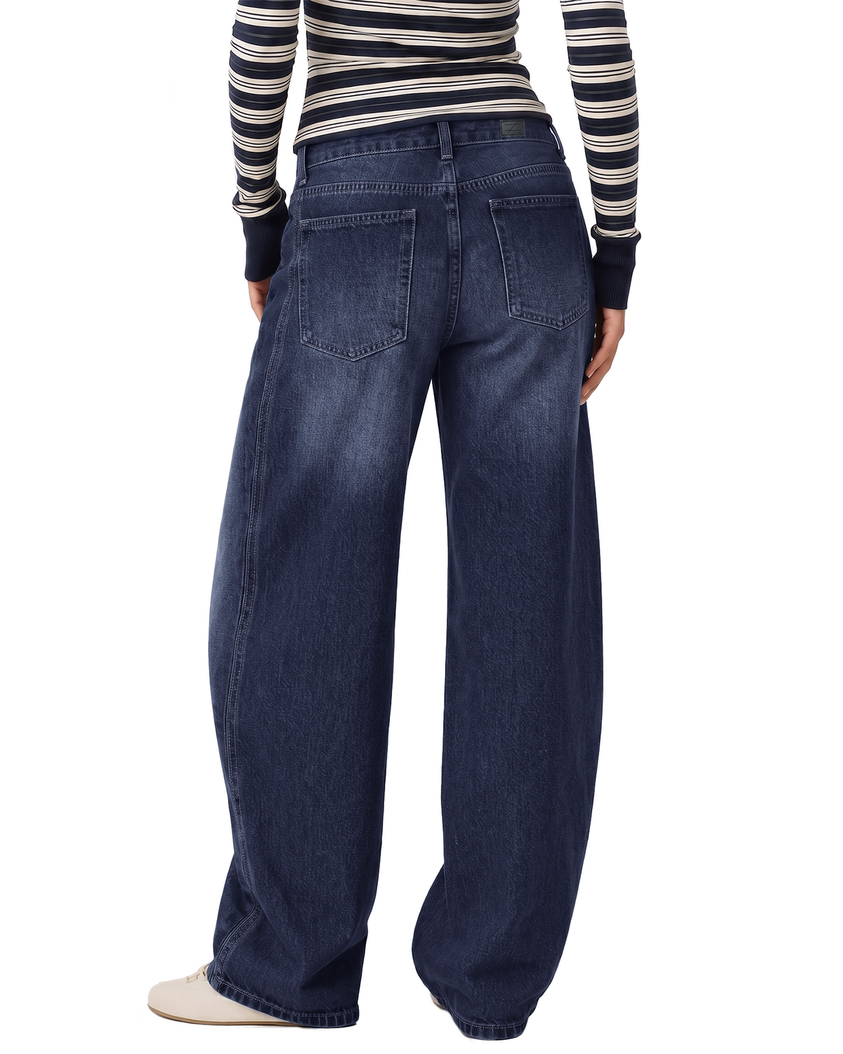 Tall Women's Barrel Leg Jeans 32/34 Inseam